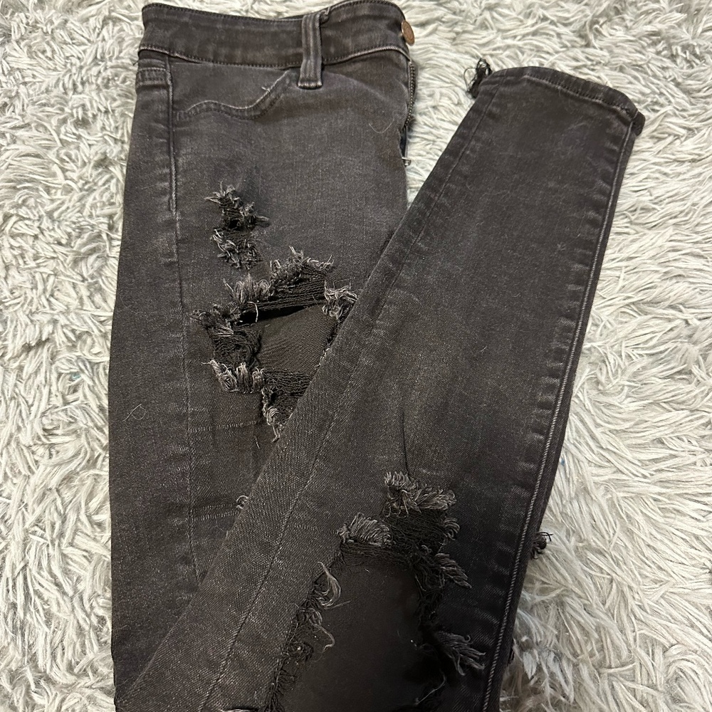 American Eagle ripped jeans